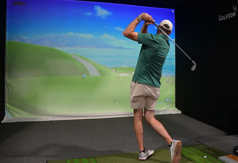 Golfzon Virtual Golf Simulators Medway Kent